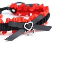 Атласный чокер красно-черного цвета