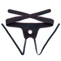 Реалистичный страпон на черных трусиках Easy Strapon Set 19 см
