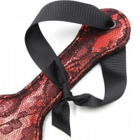 Пэдл красного цвета декорированный кружевом 37 см Пэдл красного цвета декорированный кружевом 37 см