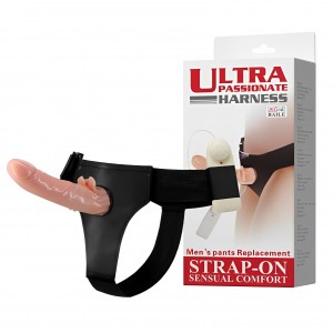 Страпон с клиторальным отростком и ротацией Ultra Passionate Harness