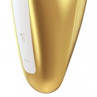 Вакуумно-волновой стимулятор клитора Satisfyer Love Breeze золотой
