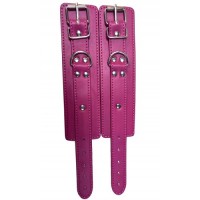 Малиновые наручники на цепочке Малиновые наручники на цепочке