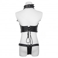 Откровенное боди-сбруя с металлическими заклепками