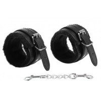 Черные наручники с мехом Черные наручники с мехом