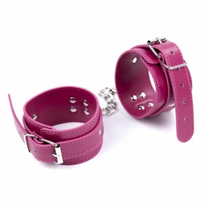 Малиновые наручники на цепочке Малиновые наручники на цепочке