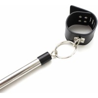 Длинная бондажная распорка с черными оковами 50 см