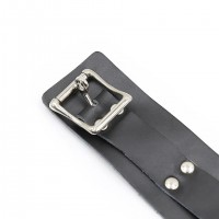 Черный ошейник с зажимами на соски