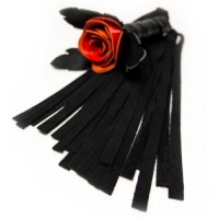 Кожаная плеть Красная Роза с замшевыми хвостами 40 см