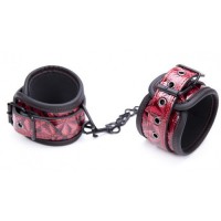 Дизайнерские поножи красно-черного цвета Дизайнерские поножи красно-черного цвета