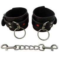 Наручники с красной строчкой и сердечками