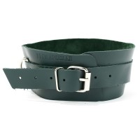 Ошейник из натуральной кожи цвета изумруд