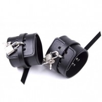 Черные БДСМ наручники с замочками