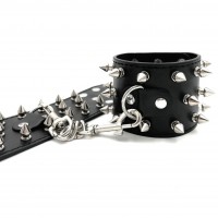 Черные наручники с шипами Черные наручники с шипами