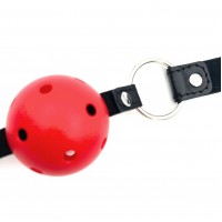 Красный дышащий кляп-шар