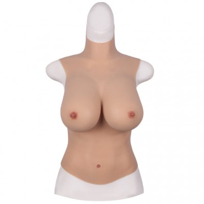 Накладная грудь размера D с животиком