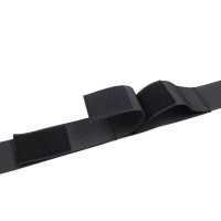 Нейлоновый ошейник с фиксаторами запястий