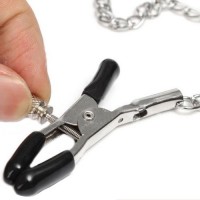 Черный кляп-кольцо с зажимами для сосков Черный кляп-кольцо с зажимами для сосков