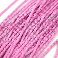 Мягкая розовая плеть с черной рукоятью 48 см Мягкая розовая плеть с черной рукоятью 48 см