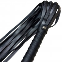 Классическая плеть с кольцом на рукояти 70 см Классическая плеть с кольцом на рукояти 70 см