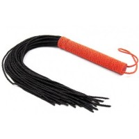 Мягкая черная плеть с красной рукоятью 50 см Мягкая черная плеть с красной рукоятью 50 см