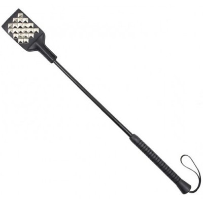 Стек черный декорированный заклёпками 53 см