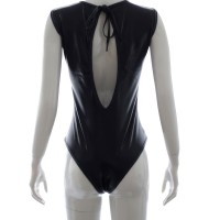 Сексуальное черное боди с открытой грудью