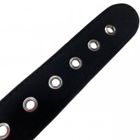 Мужская сбруя черного цвета декорированная заклепками Мужская сбруя черного цвета декорированная заклепками