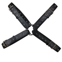 Крестообразная мужская сбруя с заклепками