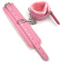 Розовые наручники на цепочке с мехом