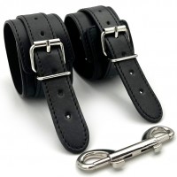 Поножи черные классические с карабином Поножи черные классические с карабином