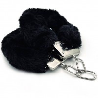 Металлические наручники с черным мехом Металлические наручники с черным мехом