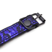 Силиконовый кляп 4 см на фиолетово-черном ажурном ремне