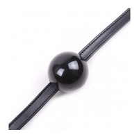 Черный кляп-шар из силикона на тоненьком ремешке Черный кляп-шар из силикона на тоненьком ремешке