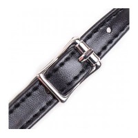 Черный кляп-шар из силикона на тоненьком ремешке Черный кляп-шар из силикона на тоненьком ремешке