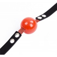 Черно-красный силиконовый кляп-шар Черно-красный силиконовый кляп-шар