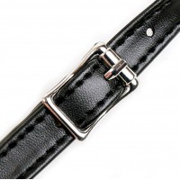 Черный кляп-шар из силикона на тоненьком ремне