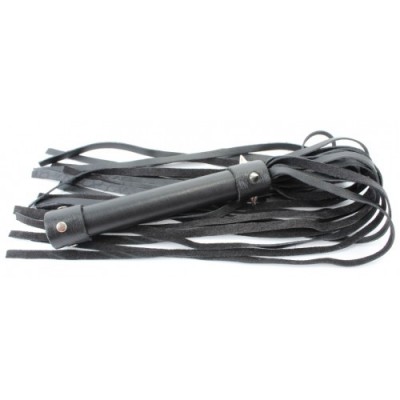 Классическая кожаная плеть с мелкими шипами 45 см Классическая кожаная плеть с мелкими шипами 45 см