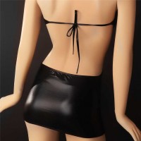 Сексуальное платье с открытой спиной и плечами