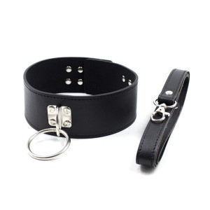 Ошейник БДСМ с кольцом и поводком на ремешке Ошейник БДСМ с кольцом и поводком на ремешке