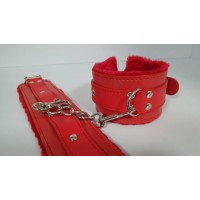 Красные поножи с мехом Красные поножи с мехом