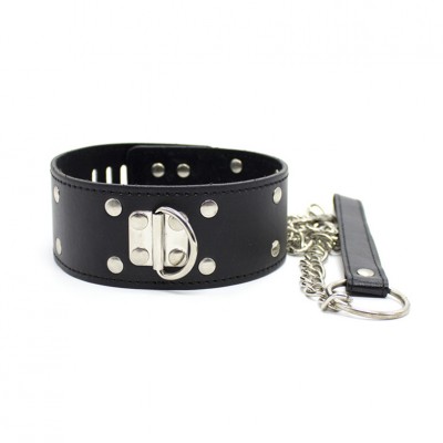 Широкий черный ошейник с заклепками Широкий черный ошейник с заклепками
