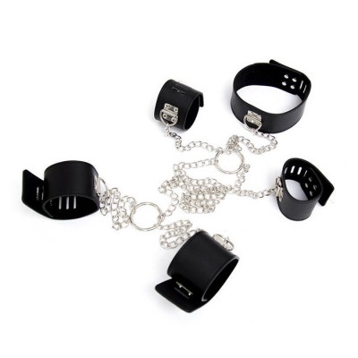 Бондажный комплект на цепях Бондажный комплект на цепях